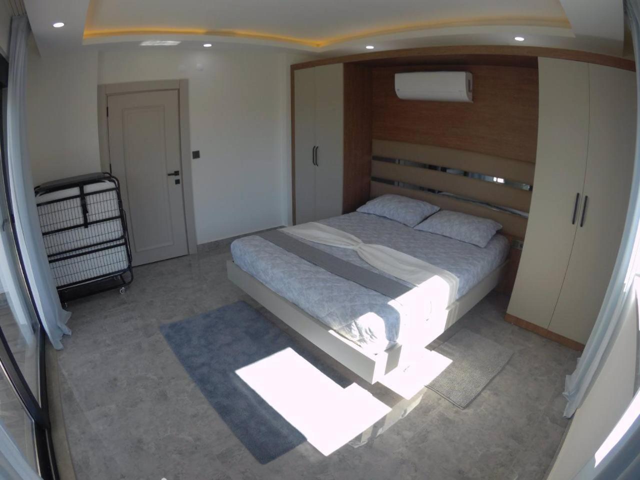 Villa Annabell1 With Swimming Pool And Jacuzzi, 3 Floors 贝莱克 外观 照片