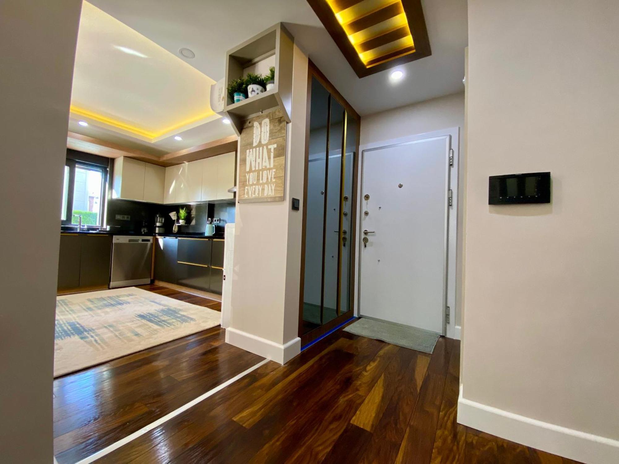 Villa Annabell1 With Swimming Pool And Jacuzzi, 3 Floors 贝莱克 外观 照片